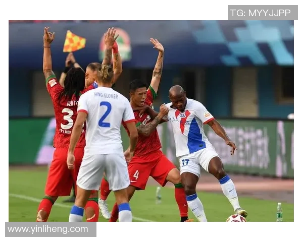 足球贾大师的传奇之路与战术智慧解析